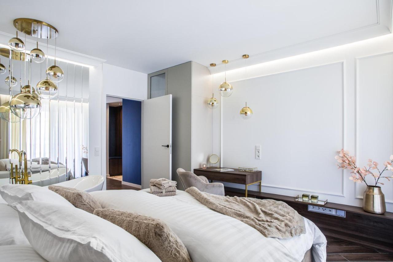 Апартаменти Luksusowy Apartament Przy Filharmonii Катовіце Екстер'єр фото