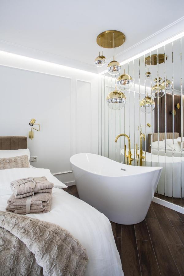Апартаменти Luksusowy Apartament Przy Filharmonii Катовіце Екстер'єр фото